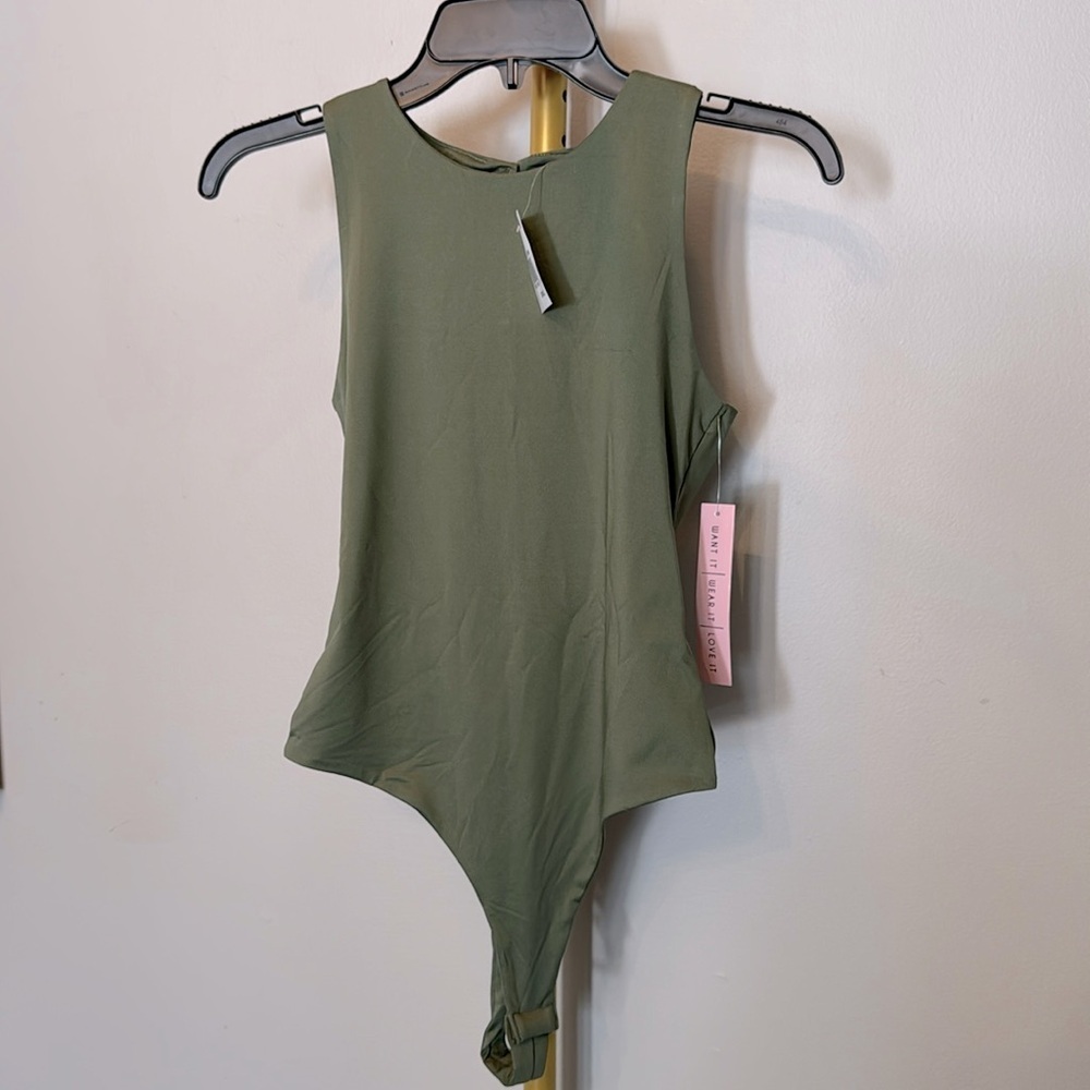 Crave  Fame Women's green Mock Turtleneck Sleeveless Bodysuit Size S
